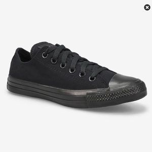 Black Converse Low tops